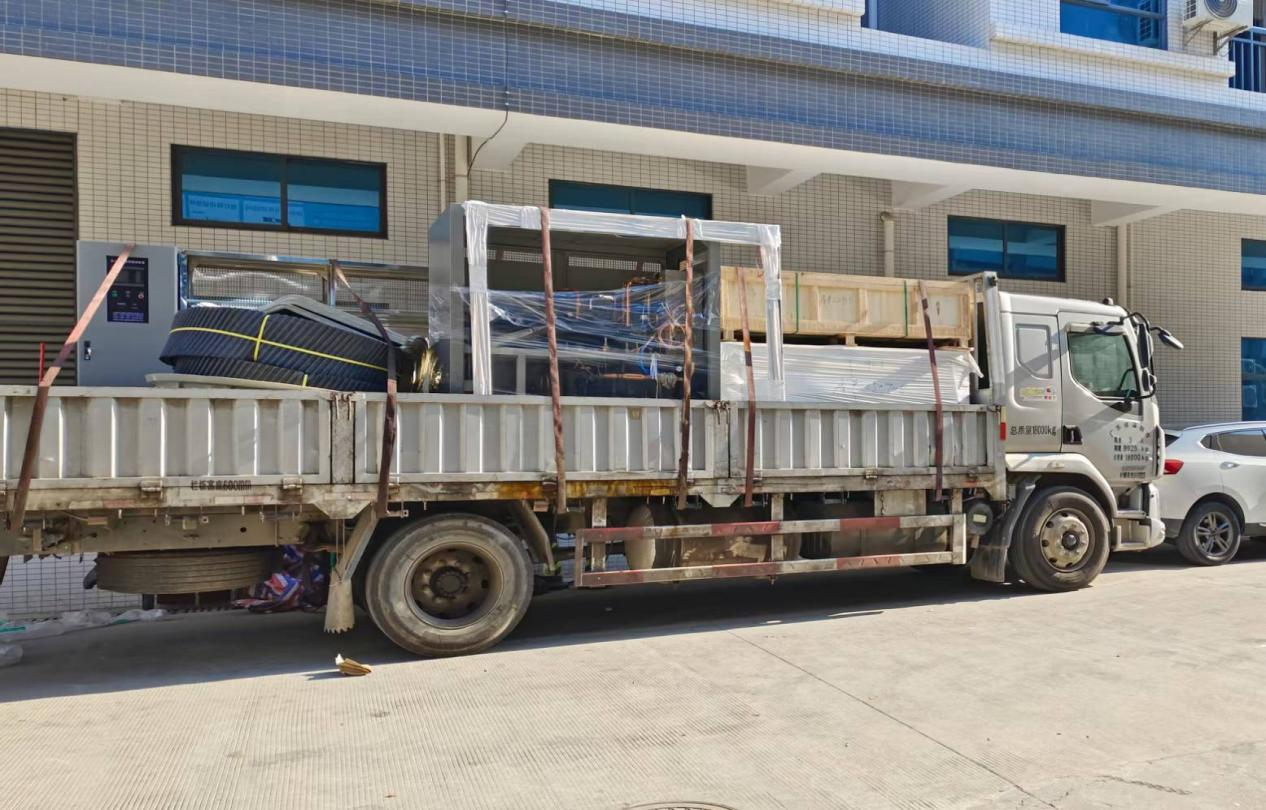 20立方步入式恒溫恒濕試驗室